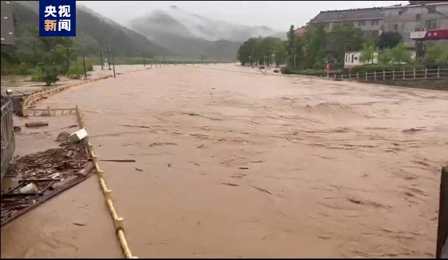 江西抚州特大暴雨致大规模城镇内涝